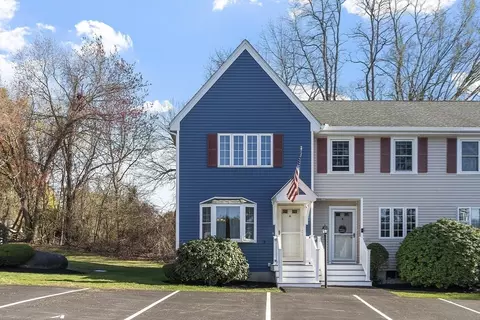51 Fox Meadow Rd #A, Leominster, MA 01453