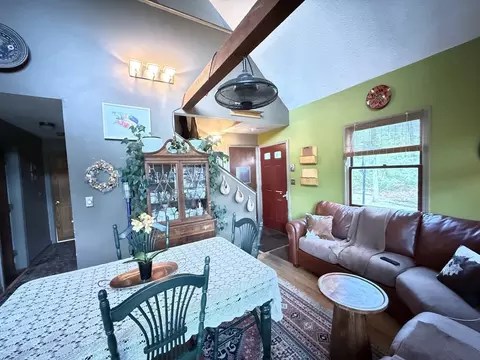26 Horseshoe Cir, Ware, MA 01082 photo 22