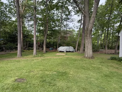 26 Horseshoe Cir, Ware, MA 01082 photo 12