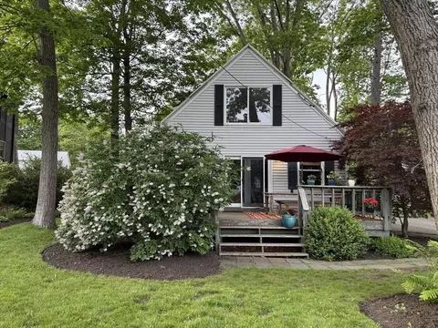26 Horseshoe Cir, Ware, MA 01082