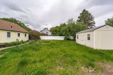 276 Oak St, Springfield, MA 01151 photo 7