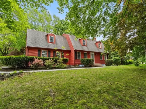 182 W Main St, Westborough, MA 01581