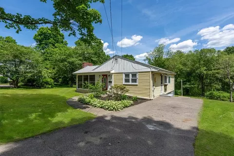 220 Pleasant St, Millis, MA 02054