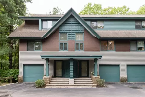 1175 Chestnut St #33, Newton, MA 02464
