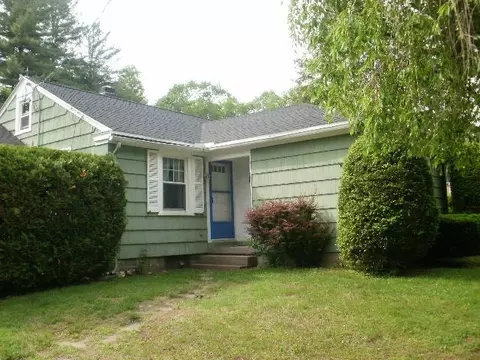 299 Shaker Rd, Westfield, MA 01085