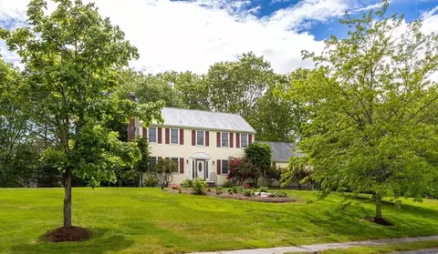 84 Pattys Rd, Mansfield, MA 02048
