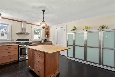 4 Walcott St, Maynard, MA 01754 photo 13
