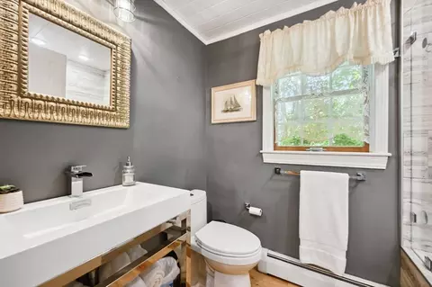 Bath - 15 Youngs Rd, Gloucester, MA 01930 photo 1 of 4