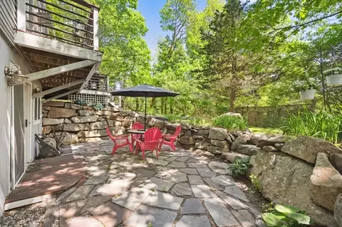 Exterior - 15 Youngs Rd, Gloucester, MA 01930 photo 4 of 5