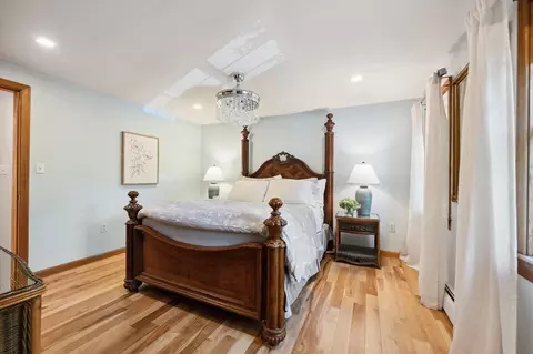 Bedroom - 15 Youngs Rd, Gloucester, MA 01930 photo 6 of 8