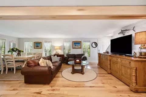 Living - 15 Youngs Rd, Gloucester, MA 01930 photo 3 of 3