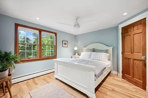 Bedroom - 15 Youngs Rd, Gloucester, MA 01930 photo 4 of 8