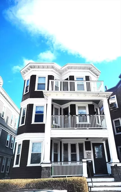 8 Dawes St, Boston, MA 02125