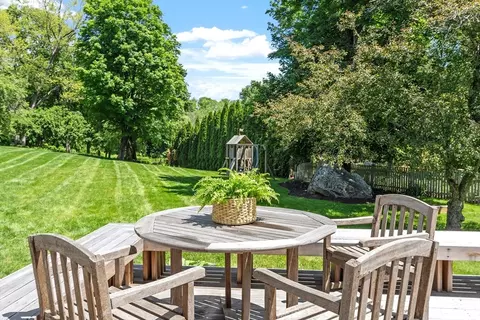 85 Pine St, Concord, MA 01742 photo 37