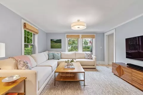 85 Pine St, Concord, MA 01742 photo 9