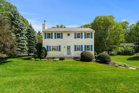 50 Grandview Rd, Haverhill, MA 01832