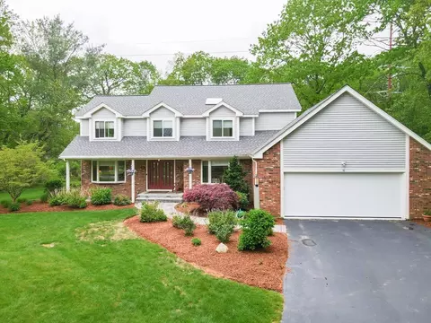 10 Grover Rd, Ashland, MA 01721