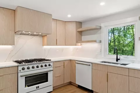 20 Howard Rd, Maynard, MA 01754 photo 9