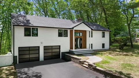20 Howard Rd, Maynard, MA 01754 photo 2