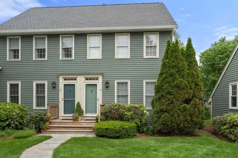 79 Brookdale Cir #79, Shrewsbury, MA 01545