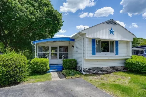 1340 County St #26, Attleboro, MA 02703