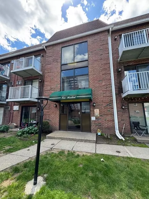 1186 Worcester Rd #231, Framingham, MA 01702