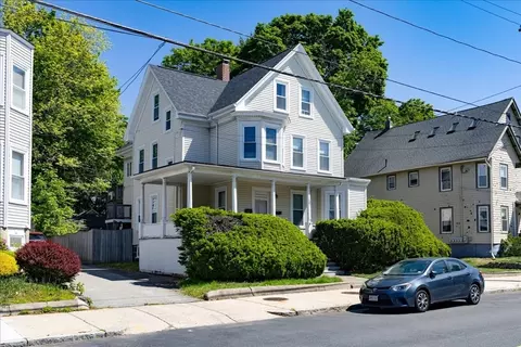 207 Clifton St, Malden, MA 02148