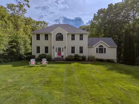64 Jacques Rd, Tyngsborough, MA 01879