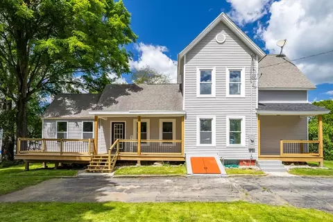 43 Oak Ave, Athol, MA 01331