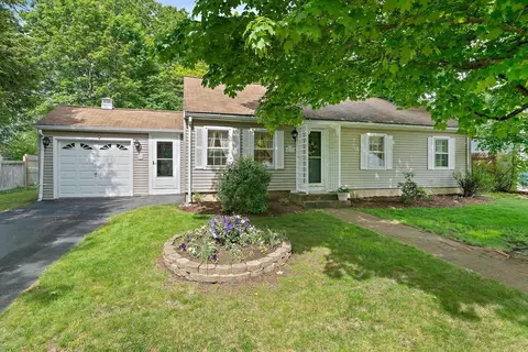 19 Oakdale Rd, Canton, MA 02021
