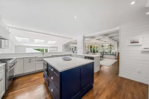 53 Windsor Rd, Wellesley, MA 02481 photo 15