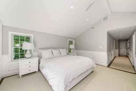 53 Windsor Rd, Wellesley, MA 02481 photo 21