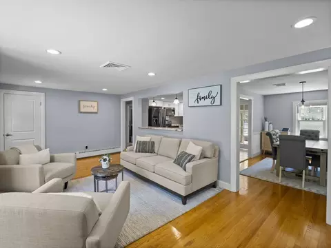 5 Roman Ave, Danvers, MA 01923 photo 4