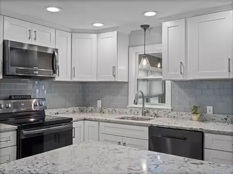 5 Roman Ave, Danvers, MA 01923 photo 5