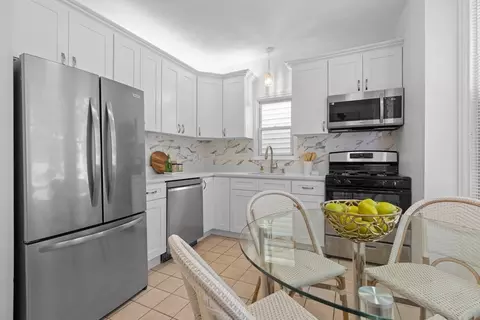 39 School St, Brookline, MA 02446 photo 9