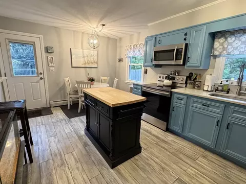 5 Blossom Ln, Gloucester, MA 01930 photo 13