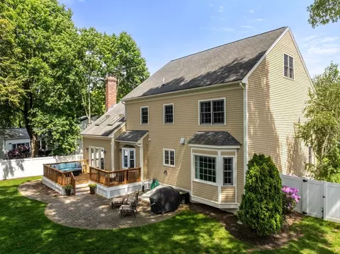153 Valley Rd, Needham, MA 02492 photo 3