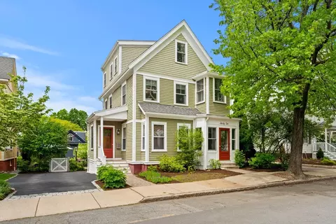 62 Chandler St, Somerville, MA 02144
