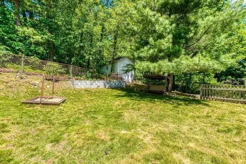 Exterior - 126 Scott Cir, Dedham, MA 02026 photo 6 of 10