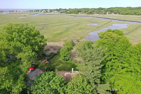 156 Nantasket St, Marshfield, MA 02050