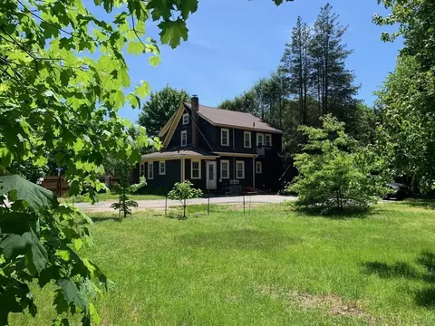 188 Newman Ave, Seekonk, MA 02771