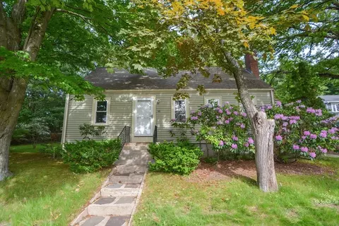 16 West St, Natick, MA 01760