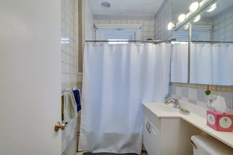 60 Dwight #2, Brookline, MA 02446 photo 15