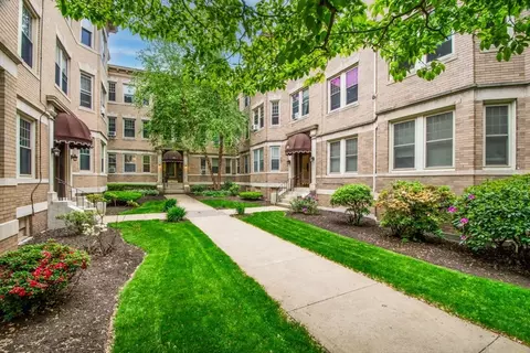 60 Dwight #2, Brookline, MA 02446 photo 2