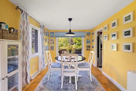 212 Washington St #212, Canton, MA 02021