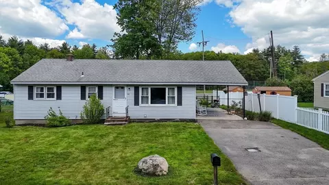 34 Norman St, Gardner, MA 01440