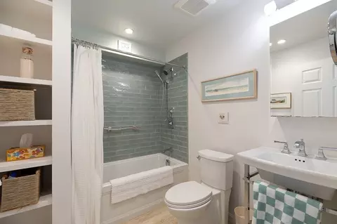17 Raven Ln #2-B, Gloucester, MA 01930 photo 7