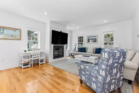 102 Jefferson St, Dedham, MA 02026 photo 12