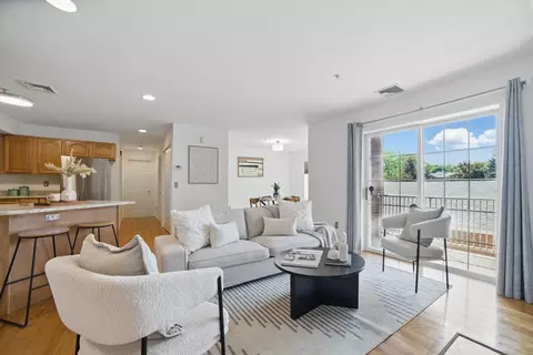 7 Conant Rd #23, Winchester, MA 01890