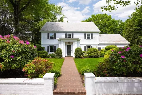 271 Greenwood St, Newton, MA 02459